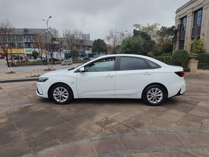 Фото 5 - Chevrolet Monza