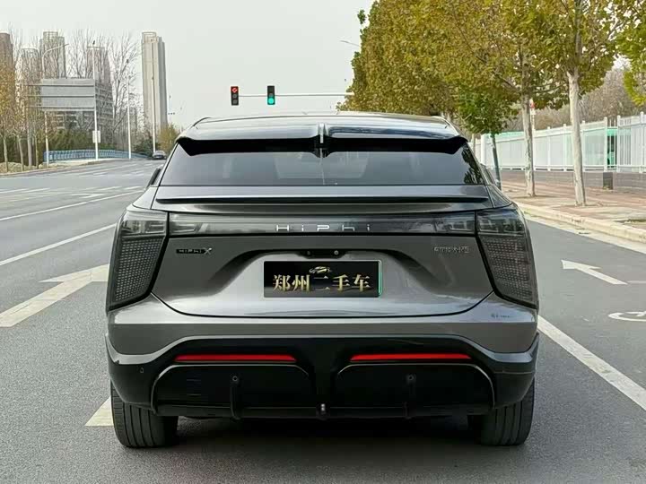 Фото 8 - HiPhi X