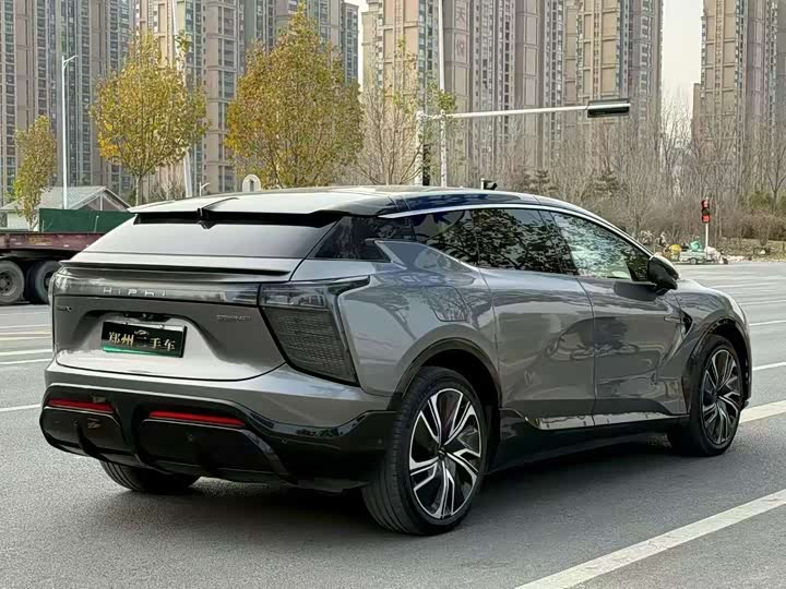 Фото 9 - HiPhi X