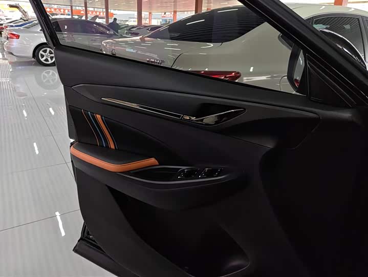 Фото 7 - Changan Oshan X5