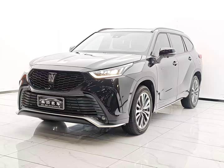 Фото 1 - Toyota Crown Kluger