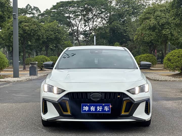 Фото 2 - GAC Trumpchi Empow R