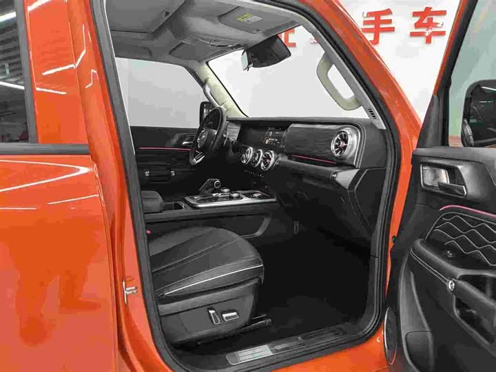 Фото 9 - Tank 300