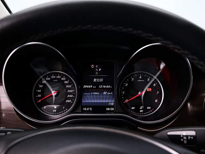 Фото 6 - Mercedes-Benz V-Class