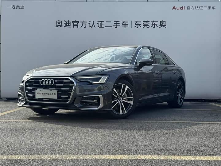 Фото 1 - Audi A6L