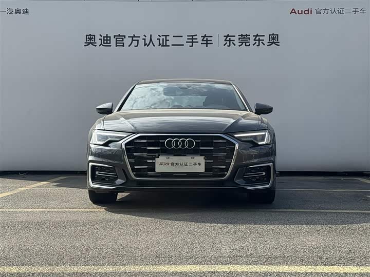 Фото 2 - Audi A6L