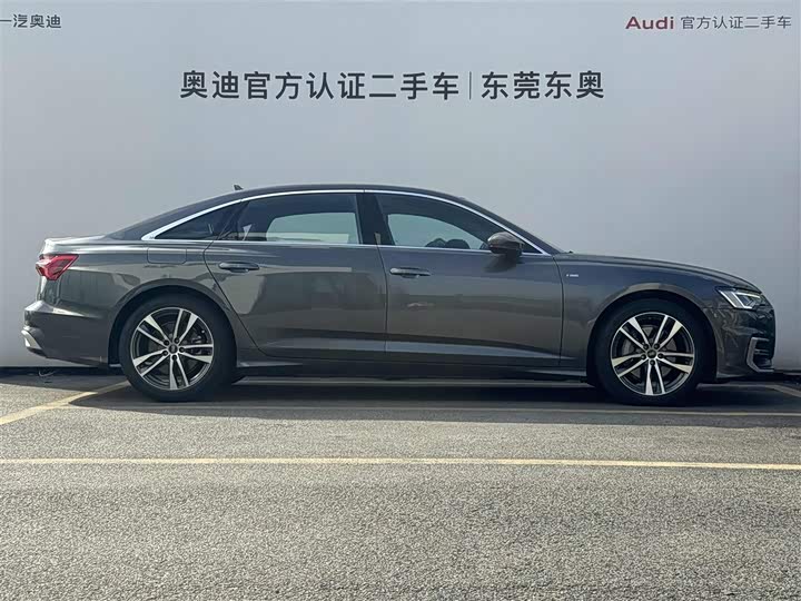 Фото 3 - Audi A6L