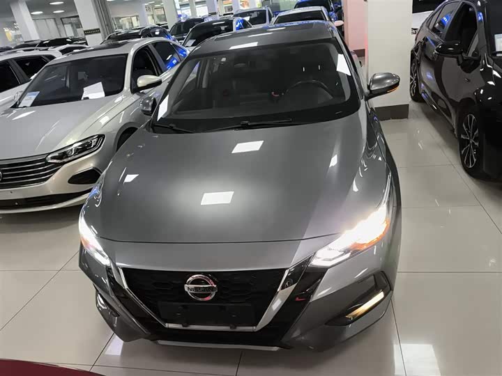 Фото 3 - Nissan Sylphy