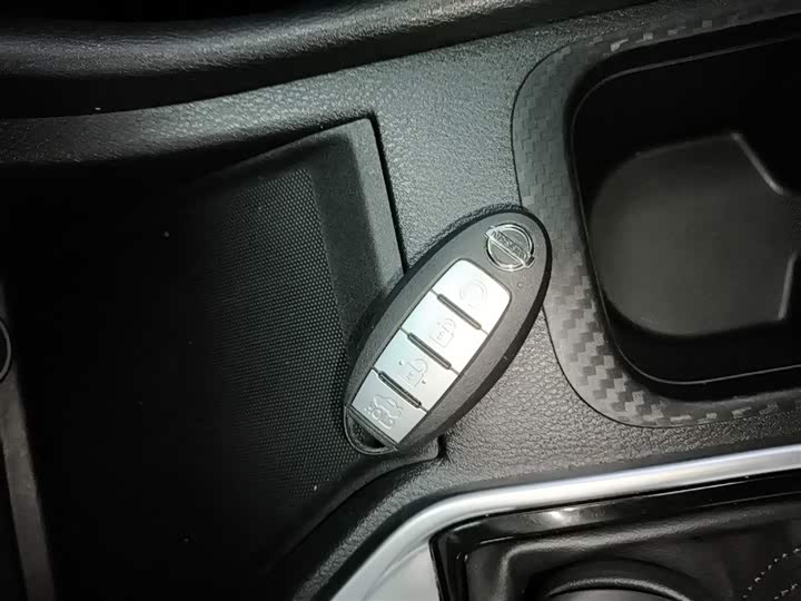 Фото 9 - Nissan Sylphy