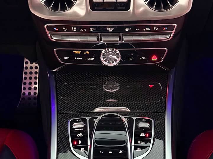 Фото 8 - Mercedes-Benz G-Class AMG