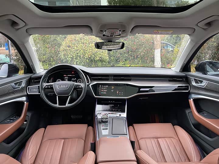 Фото 8 - Audi A6L