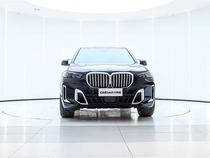 Фото 2 - BMW X5