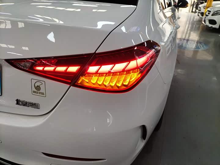 Фото 8 - Mercedes-Benz C-Class