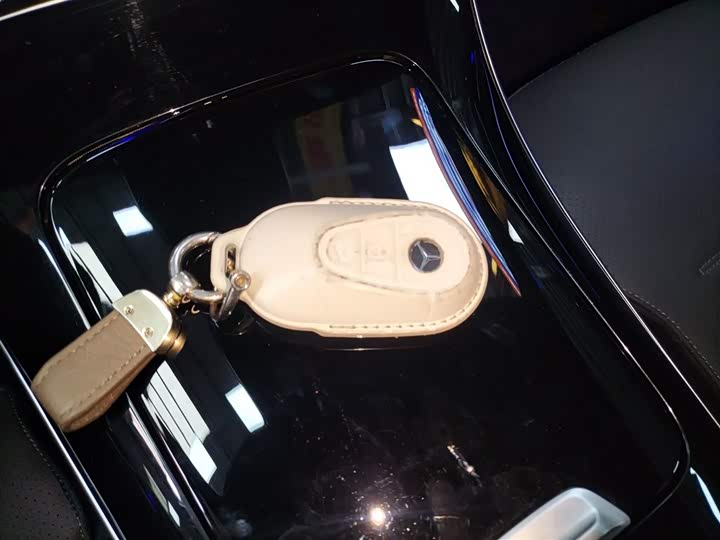 Фото 9 - Mercedes-Benz C-Class