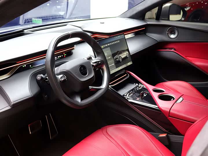 Фото 7 - Lotus Eletre