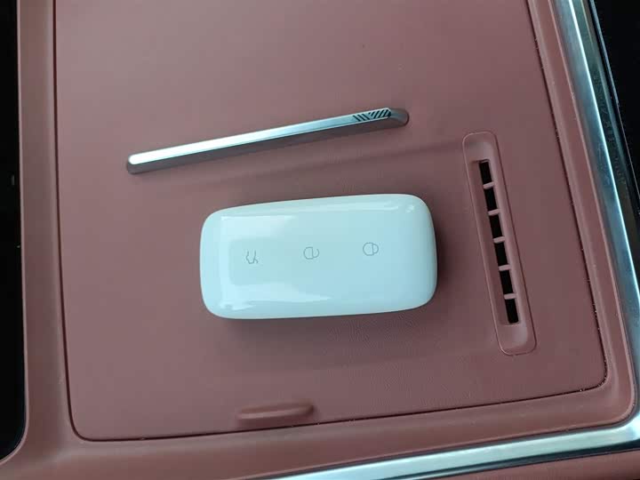 Фото 9 - Geely Galaxy L6