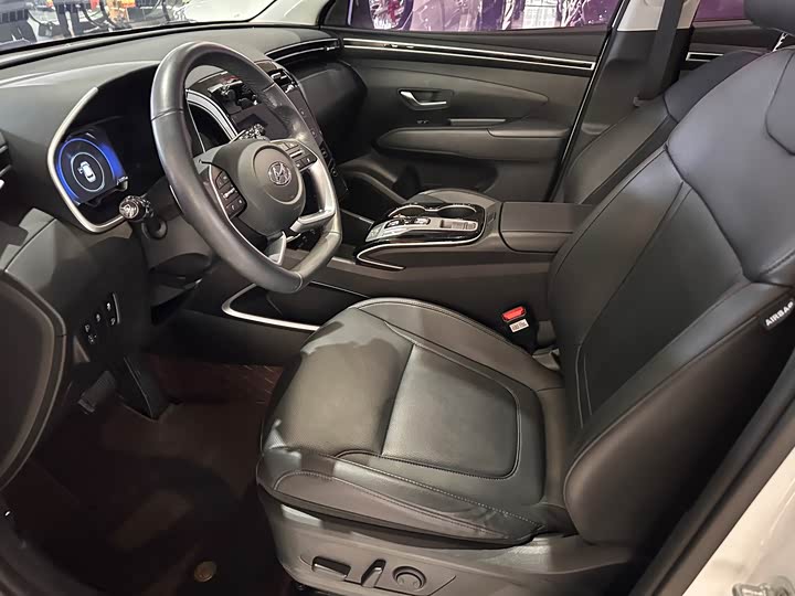 Фото 7 - Hyundai Tucson L