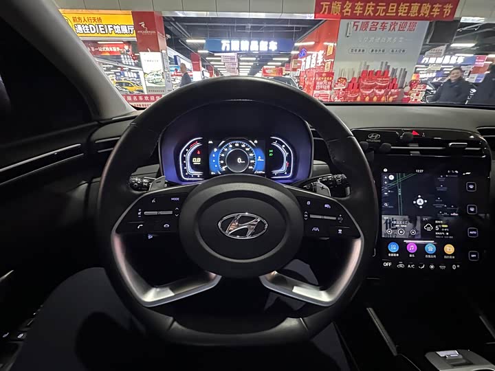 Фото 9 - Hyundai Tucson L