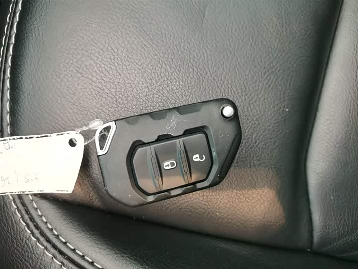 Фото 9 - Jeep Gladiator