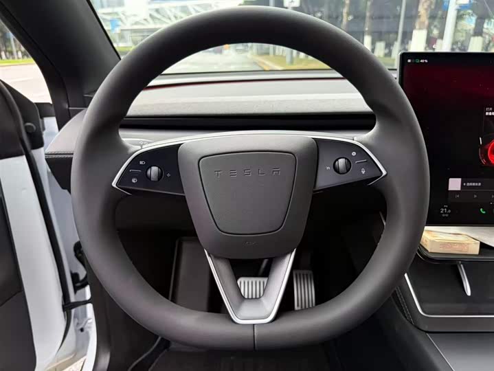 Фото 7 - Tesla Model Y