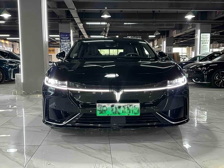 Фото 2 - Voyah Passion