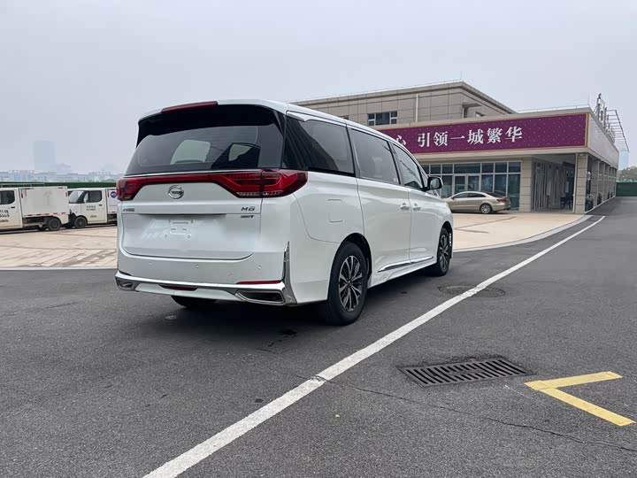 Фото 6 - GAC Trumpchi M8