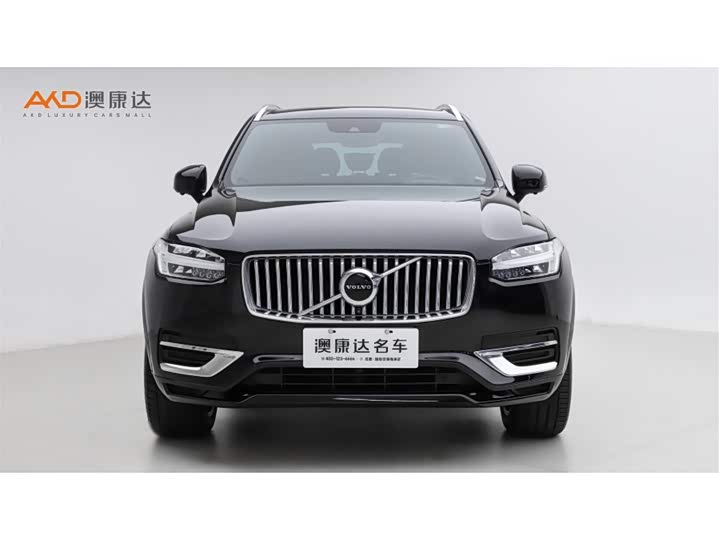 Фото 2 - Volvo XC90