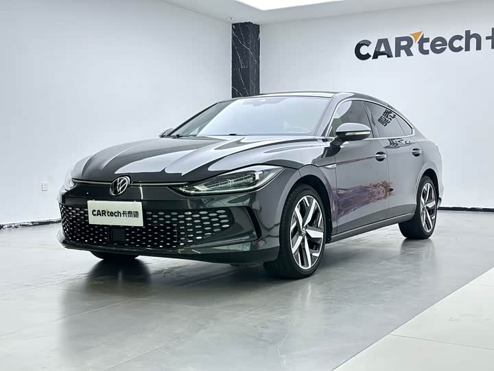 Фото 1 - Volkswagen Lamando L