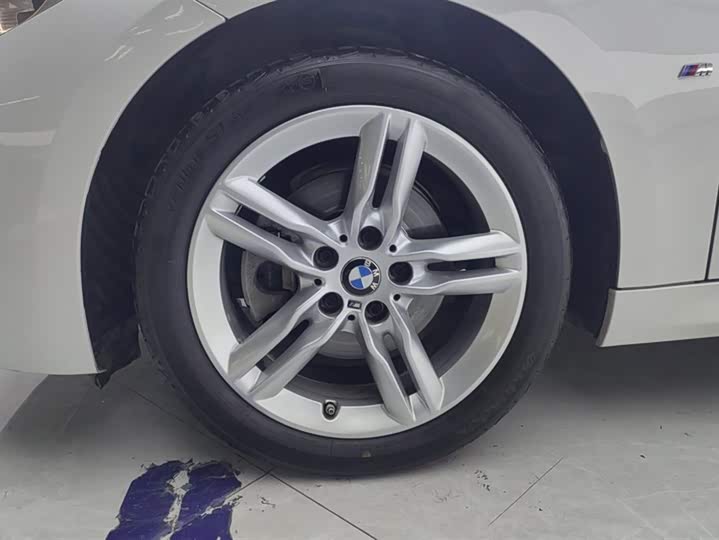 Фото 6 - BMW 1 Series