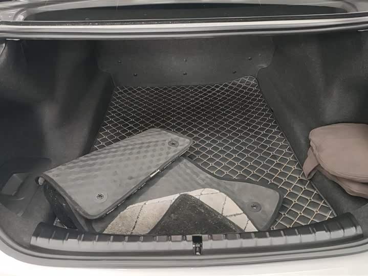 Фото 4 - BMW 5 Series