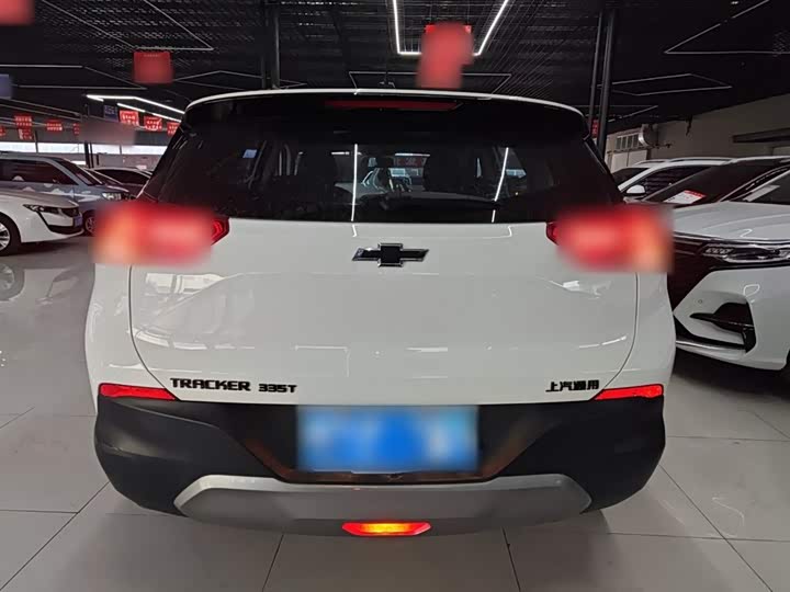 Фото 6 - Chevrolet Tracker