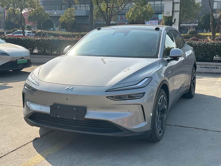 Фото 2 - Nio Onvo L60