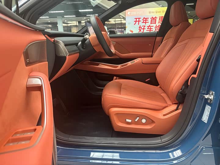 Фото 4 - Nio Onvo L60