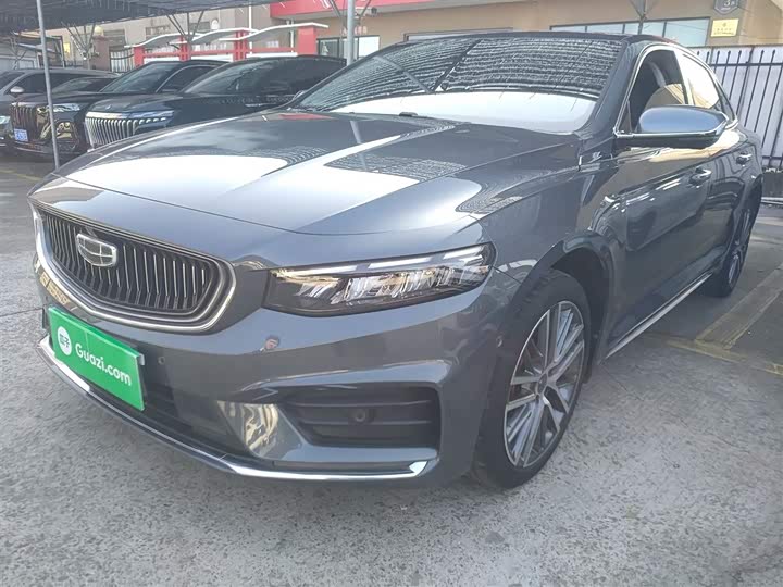 Фото 2 - Geely Preface