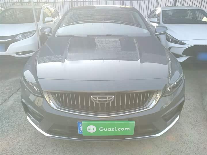 Фото 3 - Geely Preface