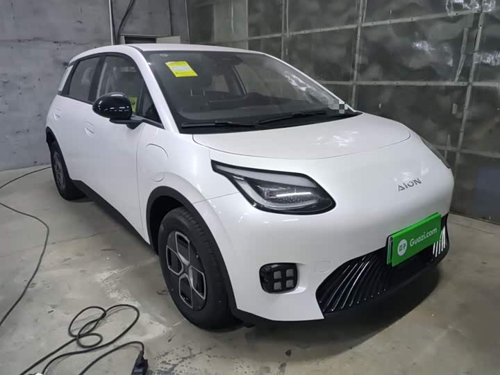 Фото 4 - GAC Aion UT