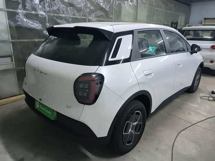 Фото 7 - GAC Aion UT