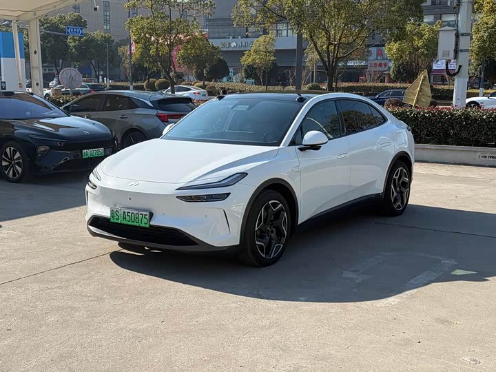 Фото 3 - Nio Onvo L60