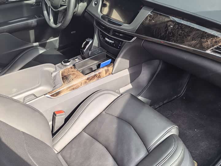 Фото 4 - Cadillac CT6