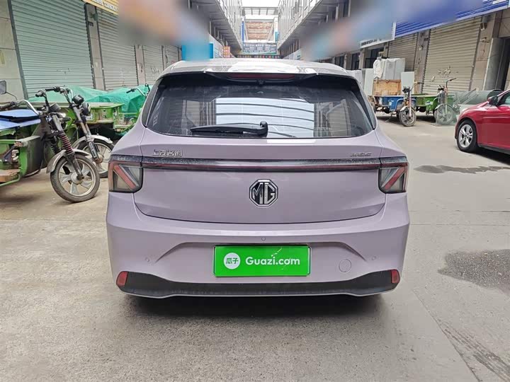 Фото 6 - MG Motor 4 EV