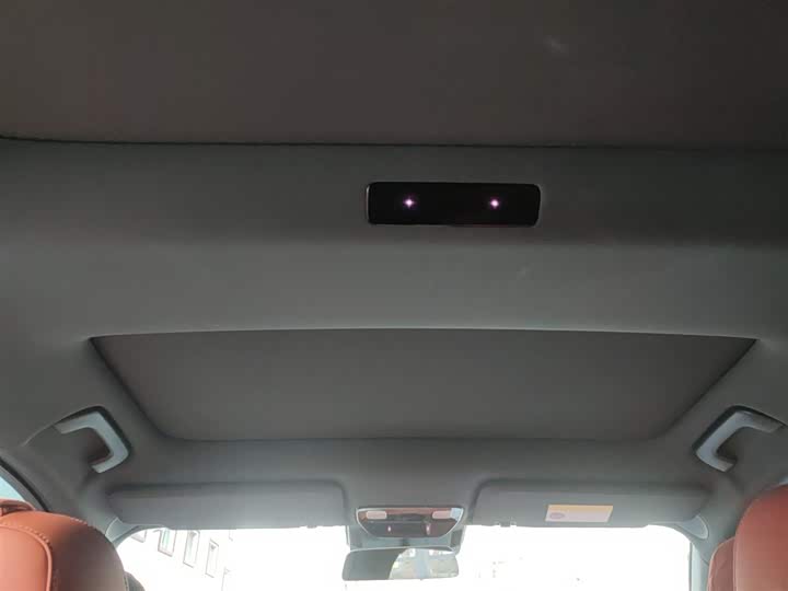 Фото 9 - LiXiang L7