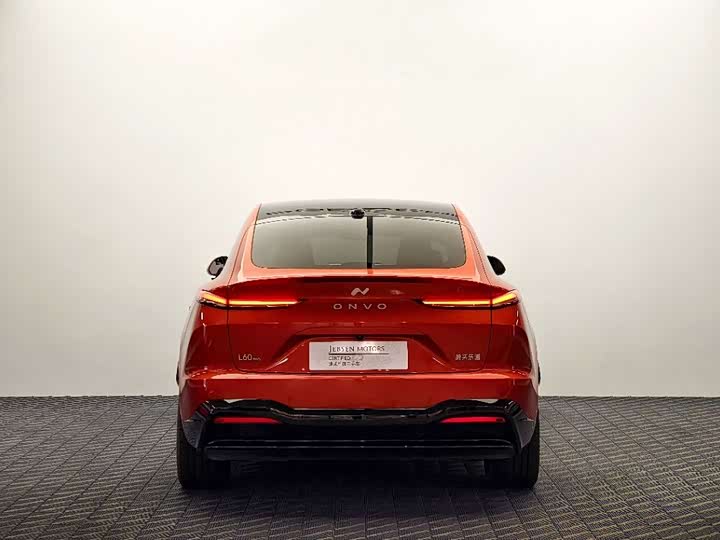 Фото 4 - Nio Onvo L60