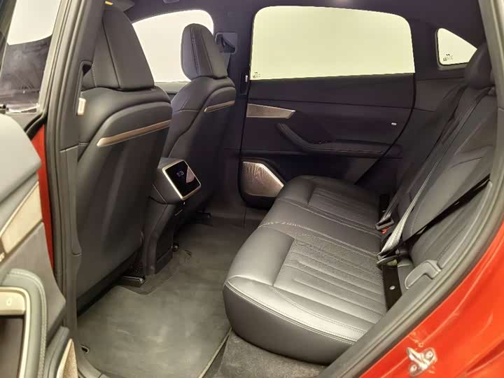 Фото 5 - Nio Onvo L60