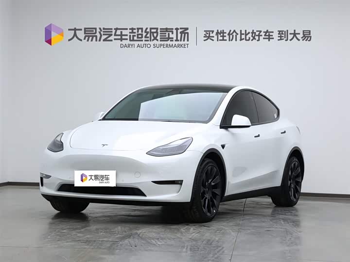 Фото 1 - Tesla Model Y