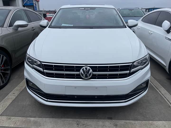 Фото 2 - Volkswagen Bora