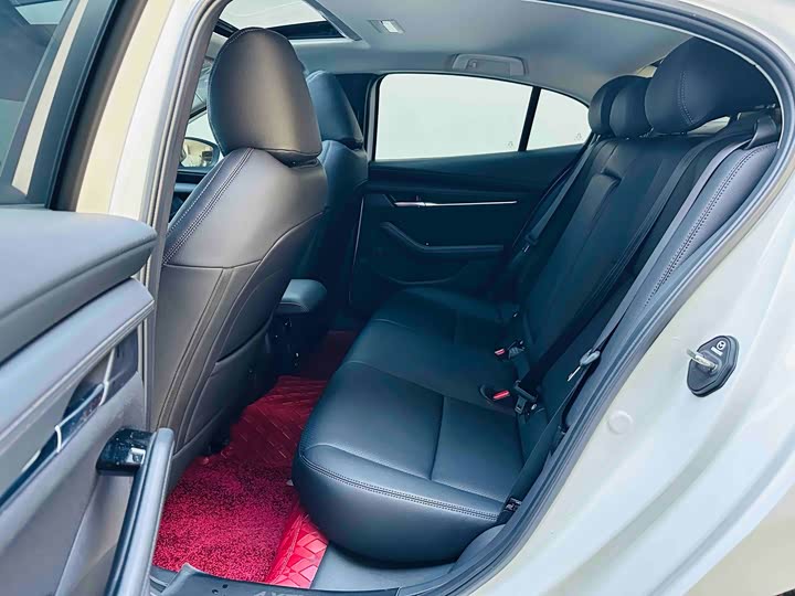 Фото 6 - Mazda 3 (Axela)