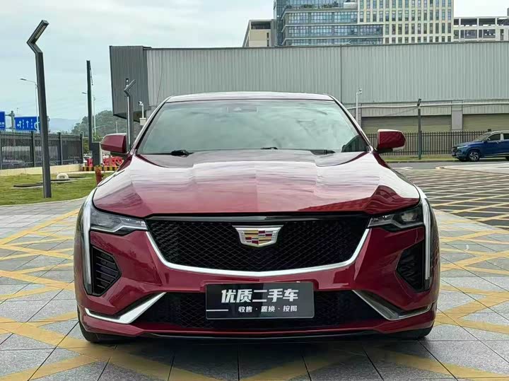 Фото 2 - Cadillac CT4
