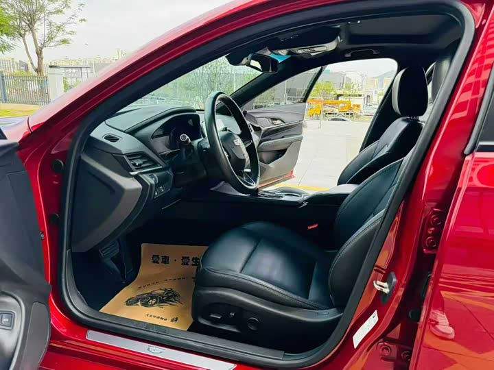 Фото 4 - Cadillac CT4