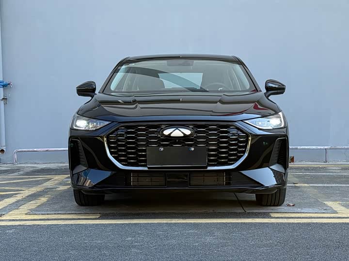 Фото 2 - Chery Fulwin A8L