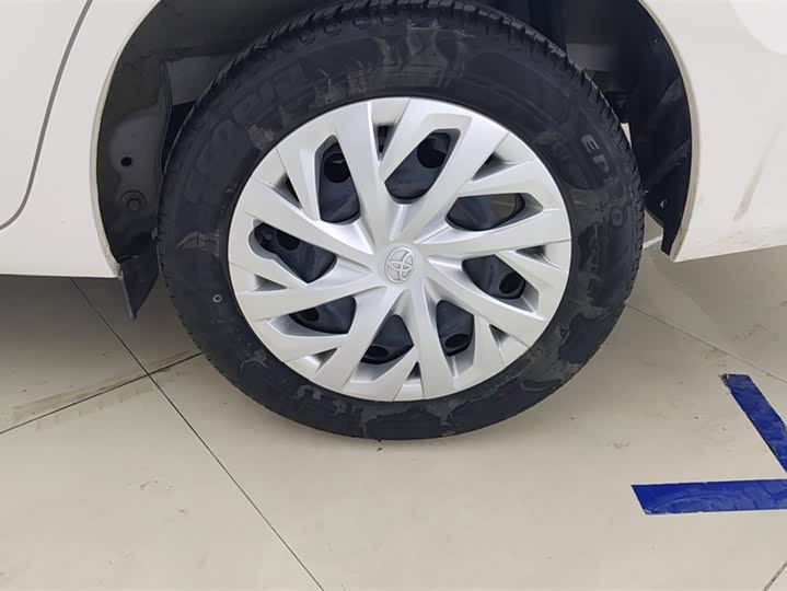 Фото 6 - Toyota Vios